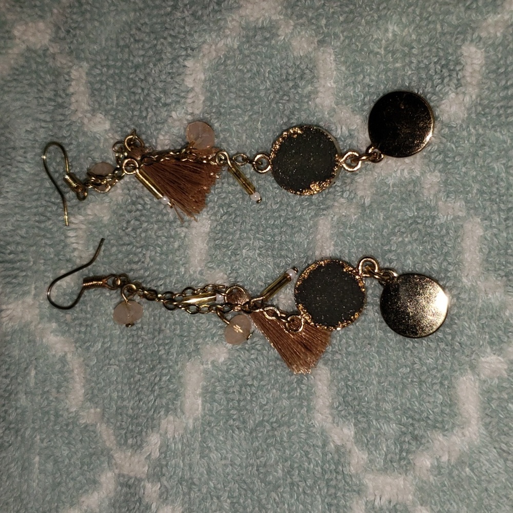 Shiny‎ Stone dangled hooked earrings